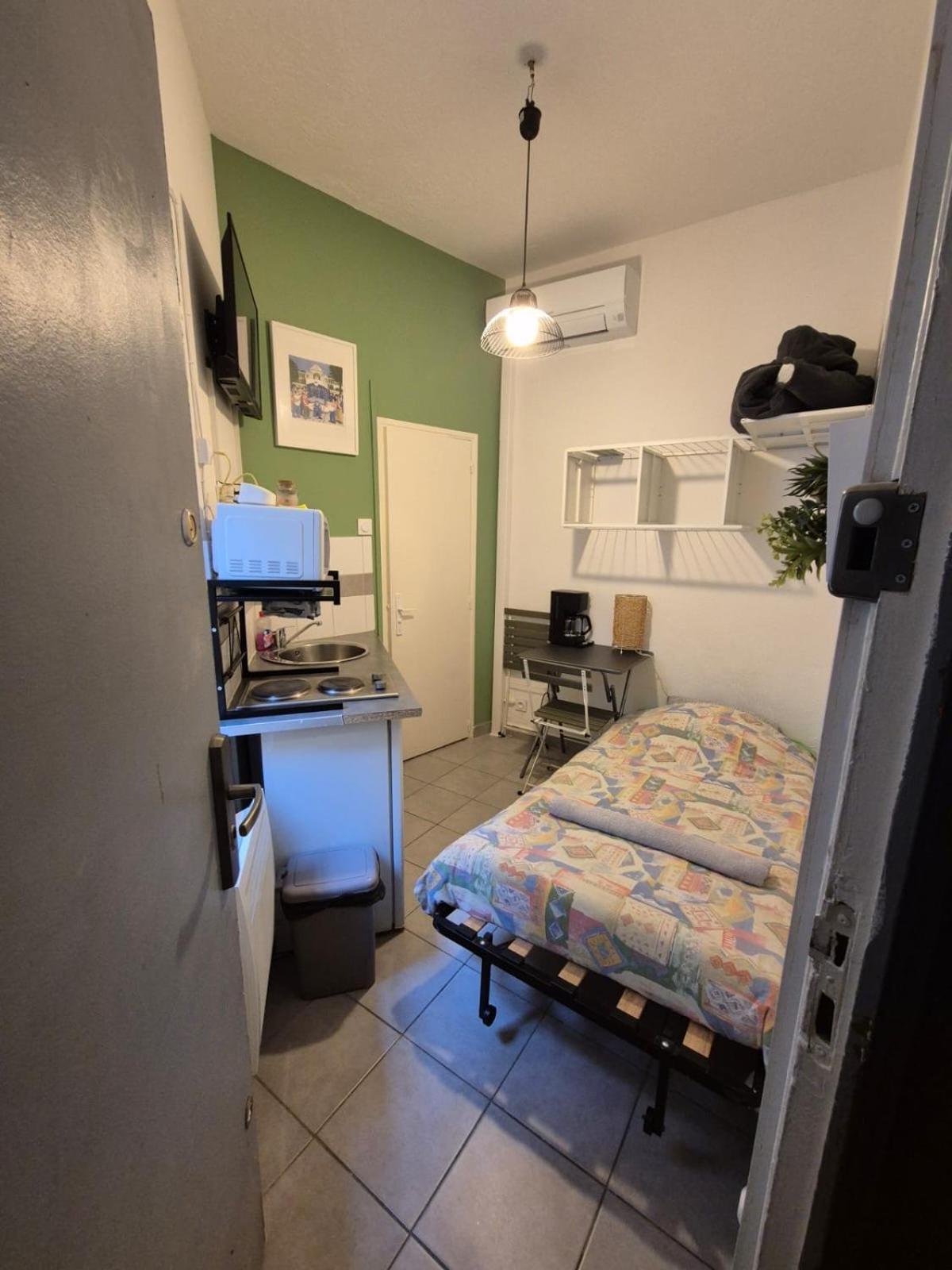Le Mini Longchamp Apartment Marseilles